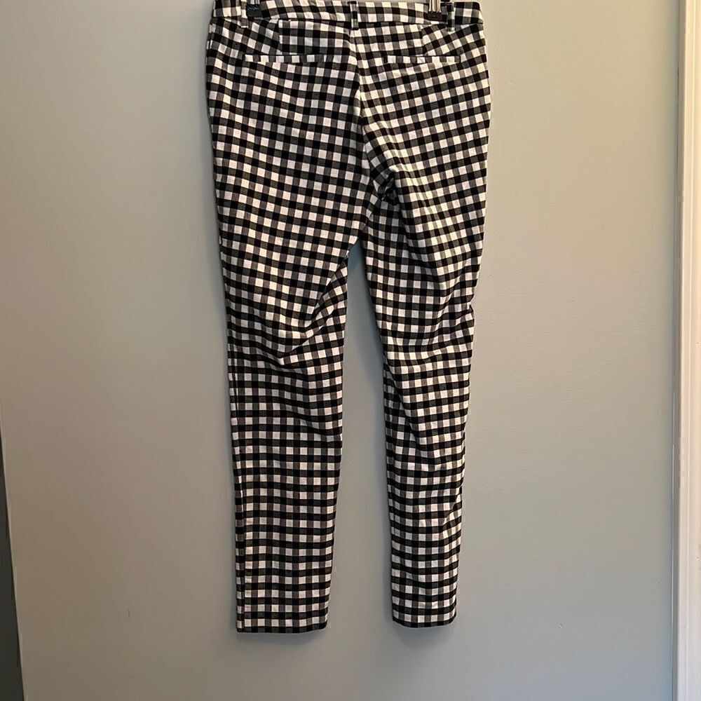 Dalia Women's Black White Gingham Rayon Blend Mid Rise Stretch Ankle Pants - Picture 5 of 6